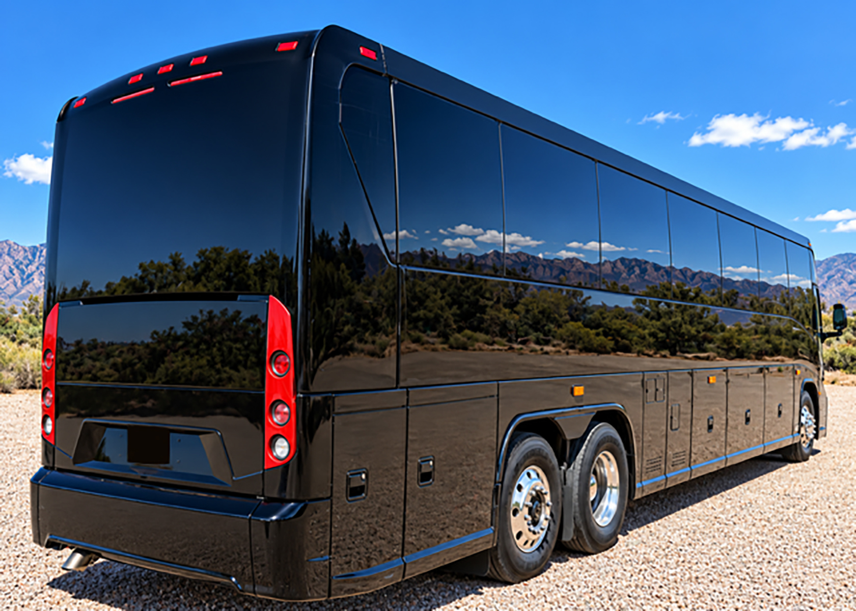2013 MCI J4500 – Advantage Remarketing Solutions